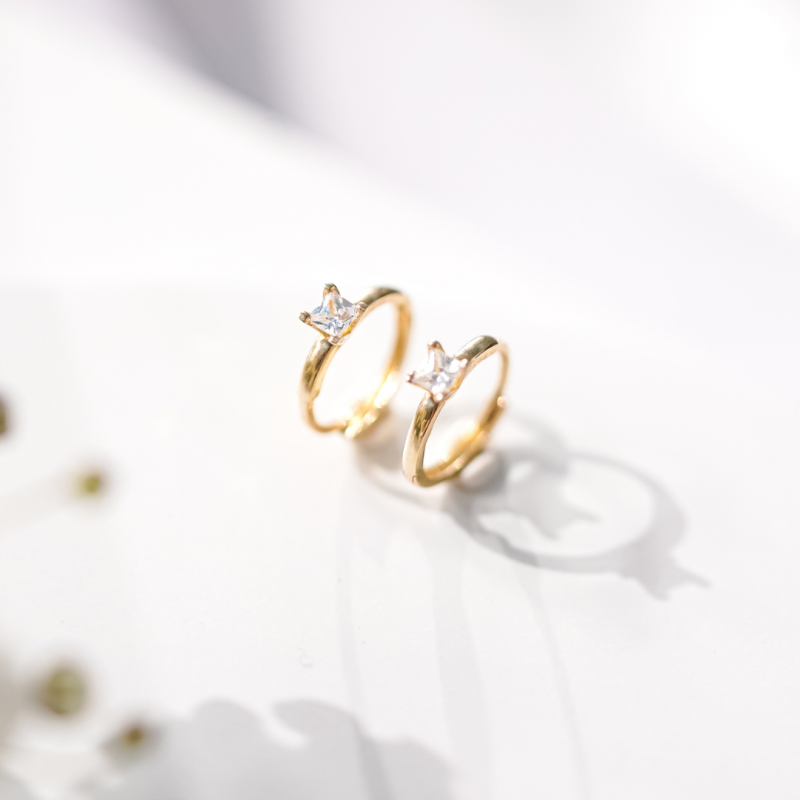9K GOLD - MINERVA HOOP EARRINGS